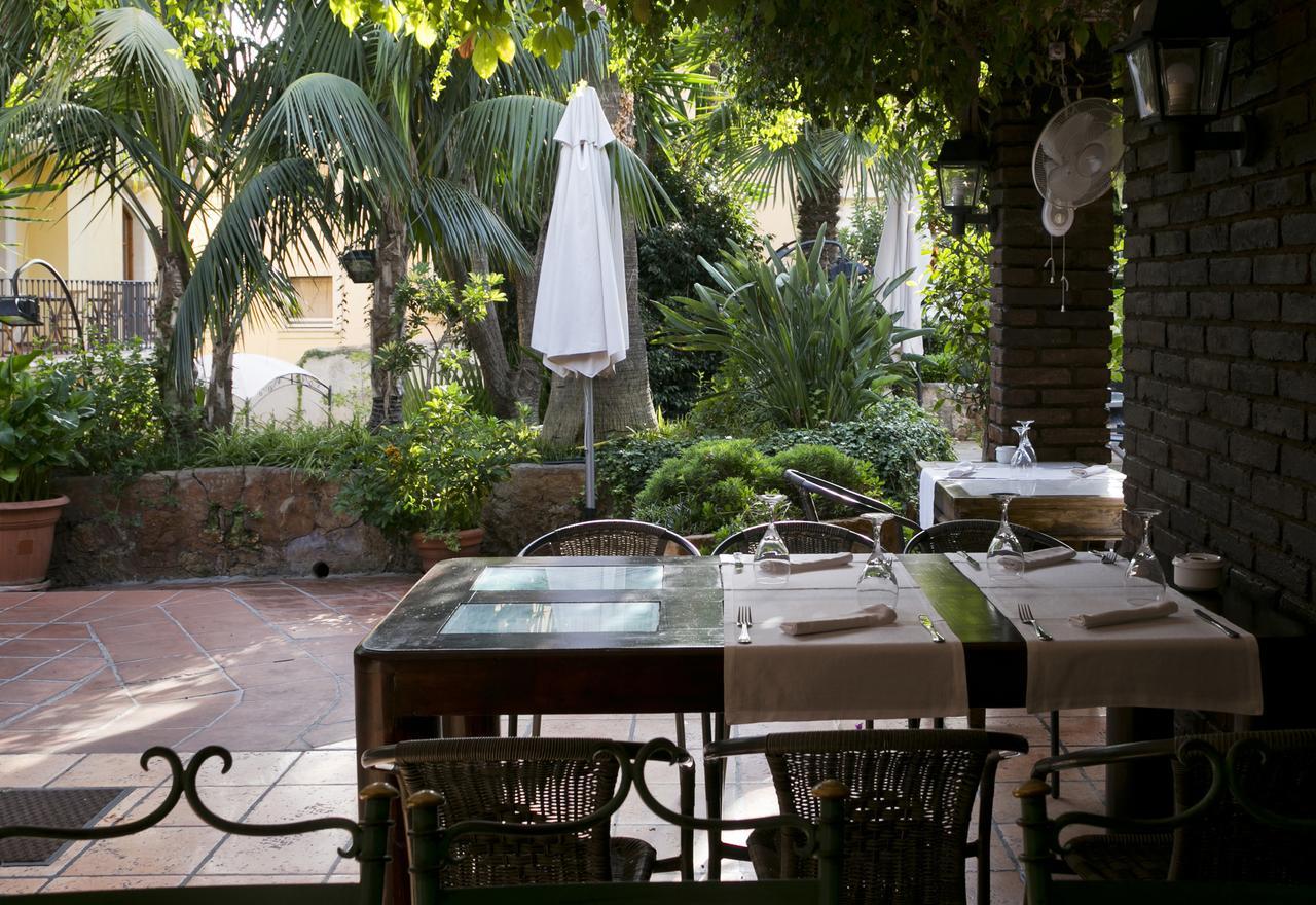 Hotel Restaurante La Masieta Крешель Экстерьер фото
